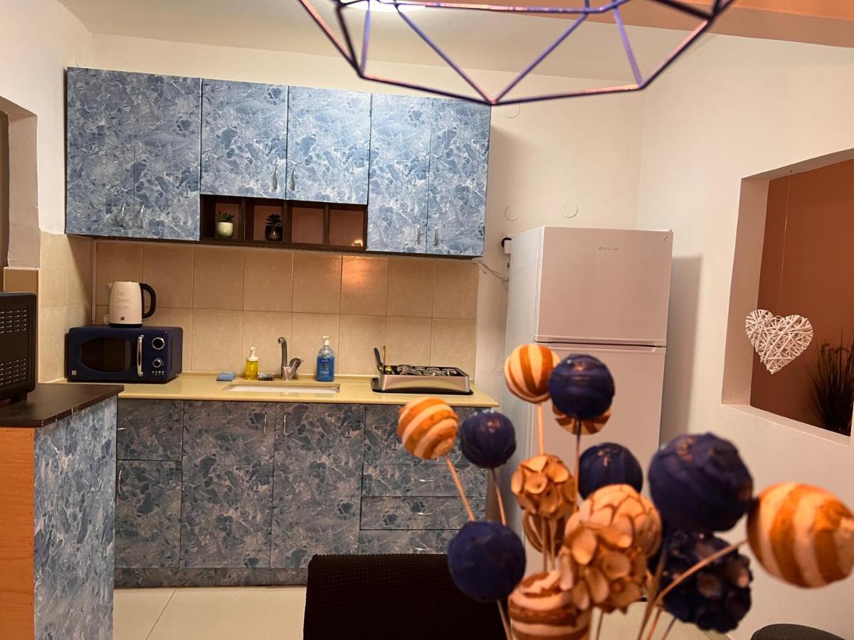 Kingdom Of The Dead Sea Crown Group Collection Apartment Neve Zohar Bagian luar foto